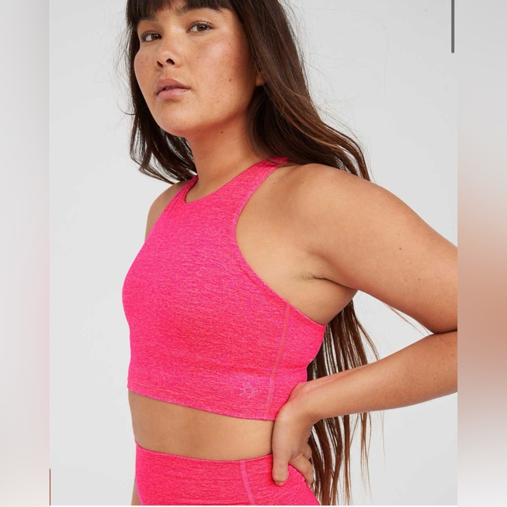 Aerie The Hugger High Neck Longline Sports Bra. Neon Pink. Small.